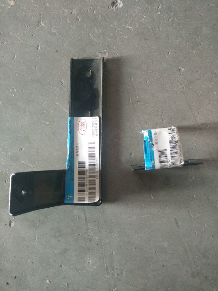 H4531010044A0,包角支架,濟南鑫誠旭歐曼汽車配件有限公司