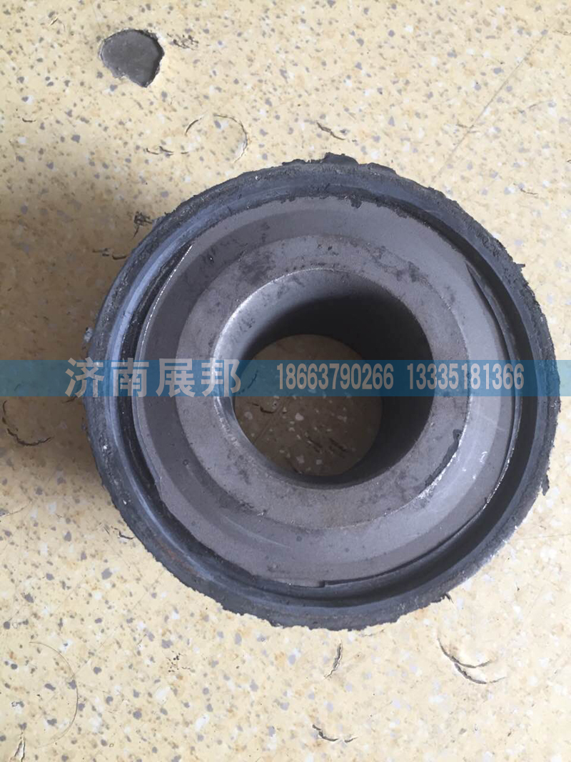 H4502A010025-26A,GTL翻轉膠套歐曼H4駕駛室配件,濟南冠澤卡車配件營銷中心