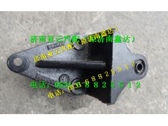 SZ970000747,前穩(wěn)定桿支架,濟(jì)南鑫達(dá)重卡汽車配件有限公司