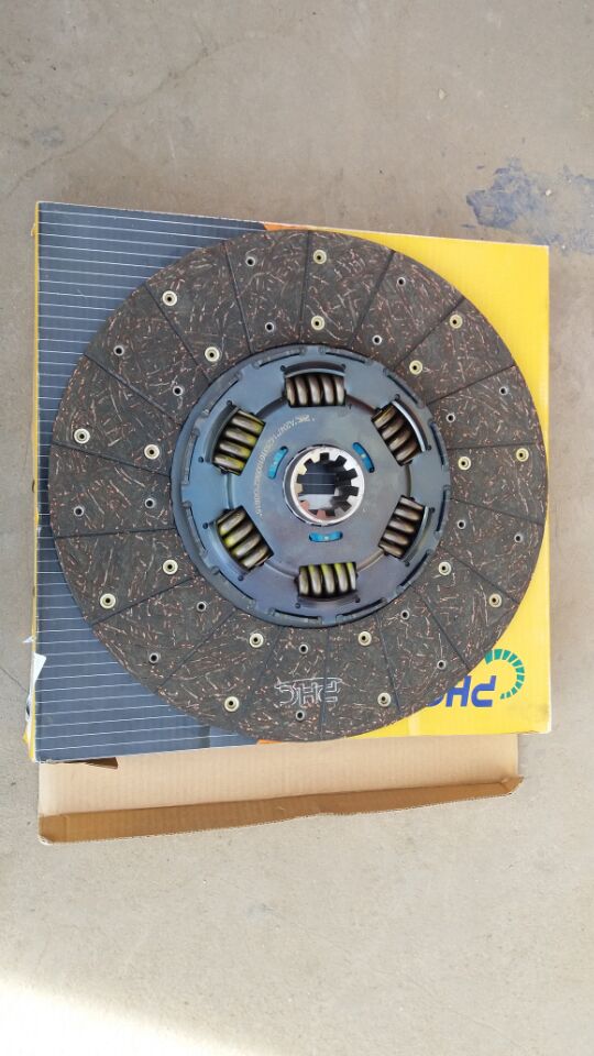 F1425316100002A0,離合器從動盤,北京義誠德昌歐曼配件營銷公司