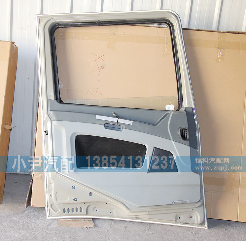 ,陜汽德龍X3000車門總成,濟南少岱汽車配件有限公司