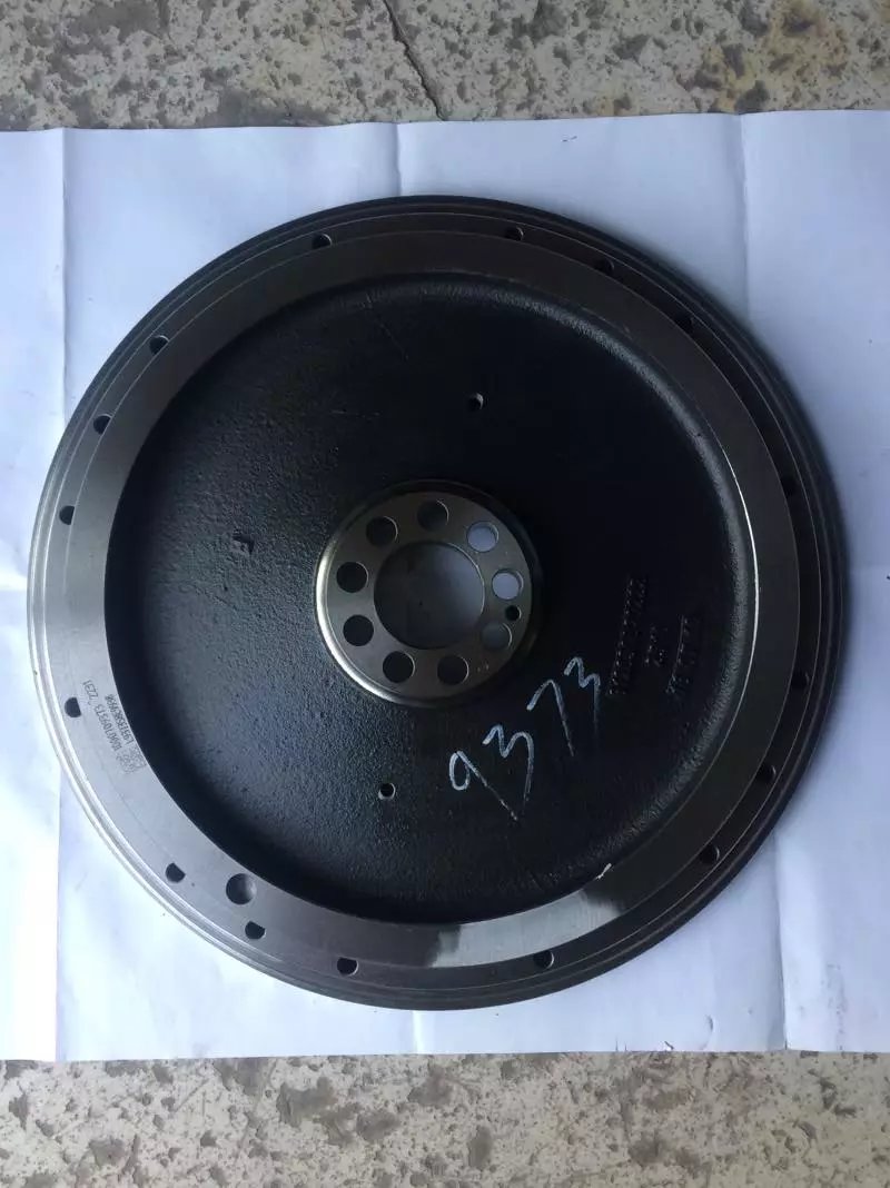 1000709373,飛輪,濟南躍鼎汽車配件有限公司