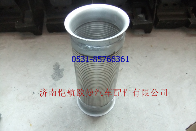 1531312001002,繞形軟管，,濟(jì)南愷航歐曼汽車配件有限公司
