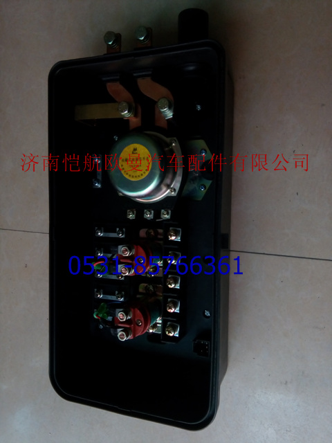 1B24937581001,配電盒總成,濟南愷航歐曼汽車配件有限公司
