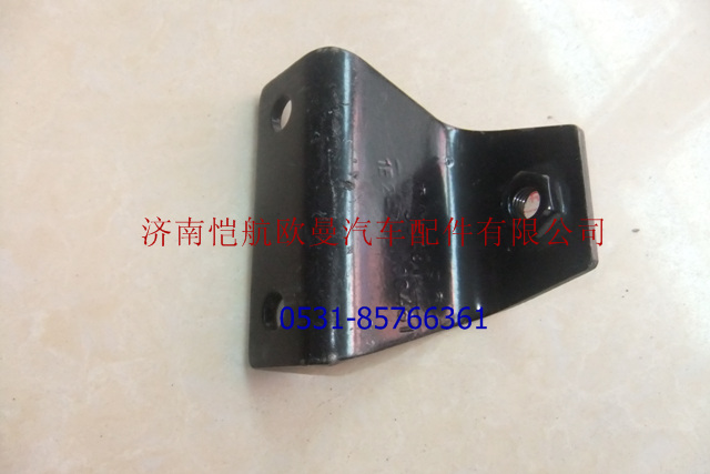1B24953100461,保險(xiǎn)杠固定中支架II,濟(jì)南愷航歐曼汽車配件有限公司