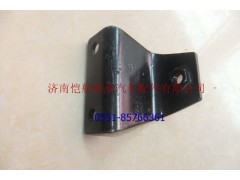 1B24953100461,保險(xiǎn)杠固定中支架II,濟(jì)南愷航歐曼汽車配件有限公司