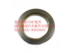 AZ9770520136,重汽豪沃70礦平衡軸油封座,濟南鵬翔汽車配件有限公司