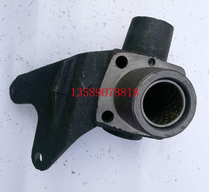 AZ9100410036-1,斯太爾轉(zhuǎn)向節(jié)支架,濟(jì)南聯(lián)樂(lè)汽車零部件有限公司