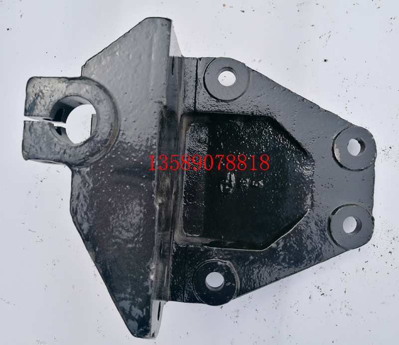 H0292190009A0,歐曼前簧后支架,濟南聯(lián)樂汽車零部件有限公司