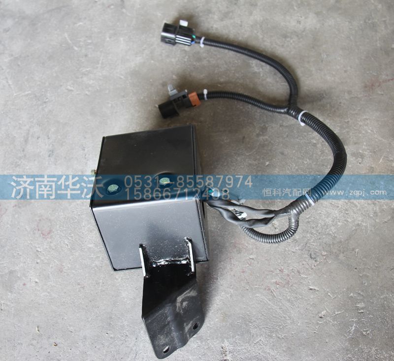 50H08D-02070,翻轉(zhuǎn)器啟動(dòng)按鈕開(kāi)關(guān)(D型),濟(jì)南華沃重卡汽車貿(mào)易有限公司
