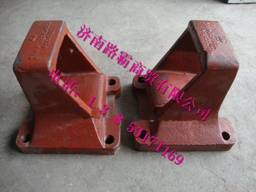 DZ9114524031.jpg,F3000后鋼板彈簧座,濟(jì)南匯德卡汽車零部件有限公司