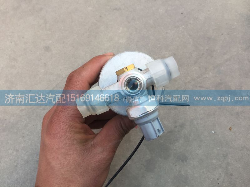 810AAA10000,儲(chǔ)液罐總成,濟(jì)南匯達(dá)汽配銷(xiāo)售中心