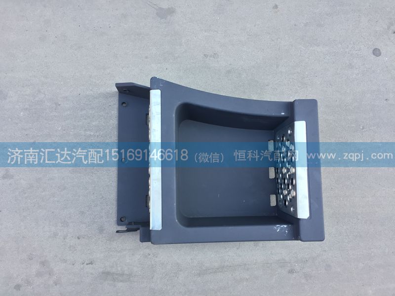 5716600001,80B上車踏板總成，三步梯,濟南匯達汽配銷售中心
