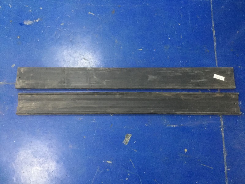 810-12240-0078,汕德卡C7H油箱墊帶,濟南冠澤卡車配件營銷中心