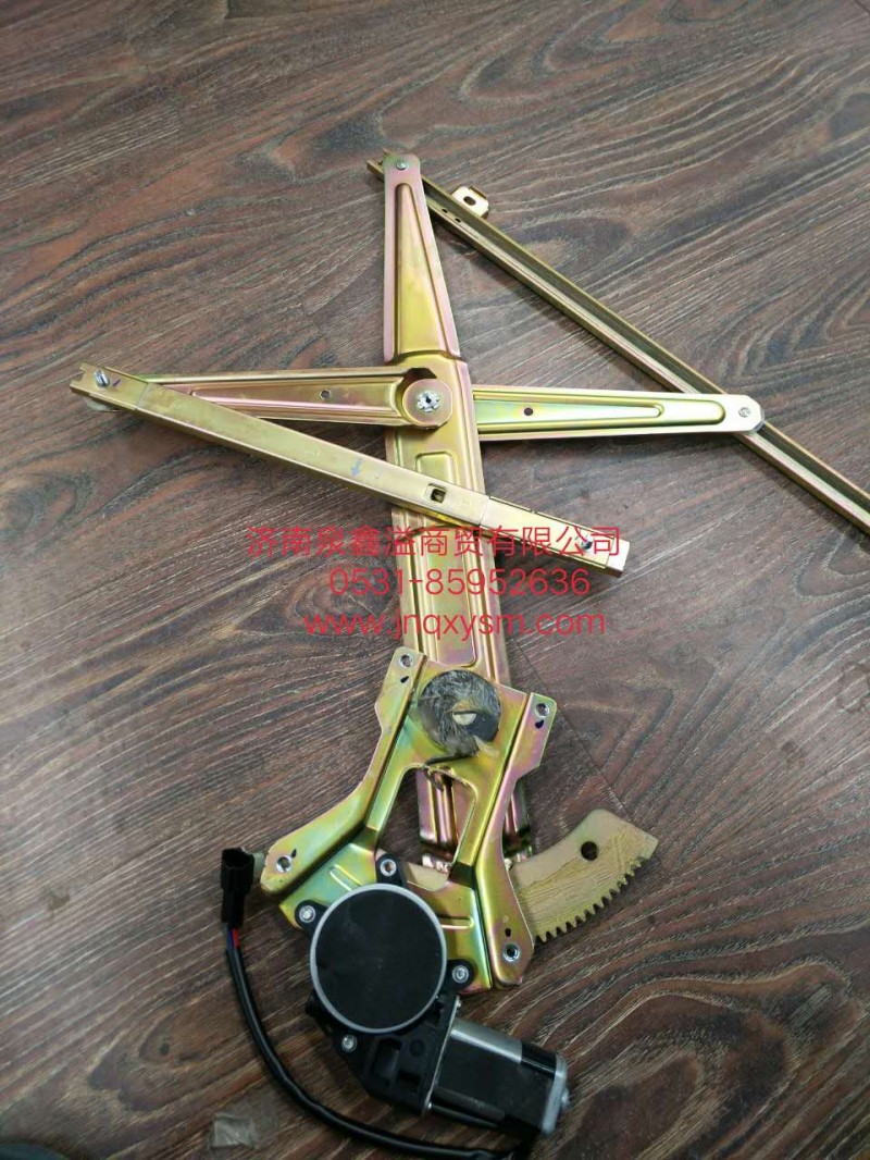 100610400016,左車(chē)門(mén)齒盤(pán)式玻璃升降器,濟(jì)南泉鑫溢商貿(mào)有限公司