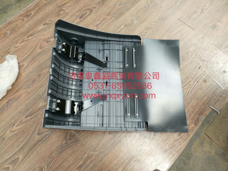 100510300165,左后輪后擋泥板總成,濟南泉鑫溢商貿(mào)有限公司