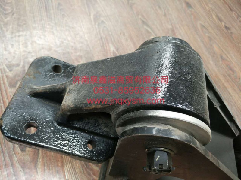 100500200007,駕駛室前懸置左機(jī)構(gòu)總成,濟(jì)南泉鑫溢商貿(mào)有限公司