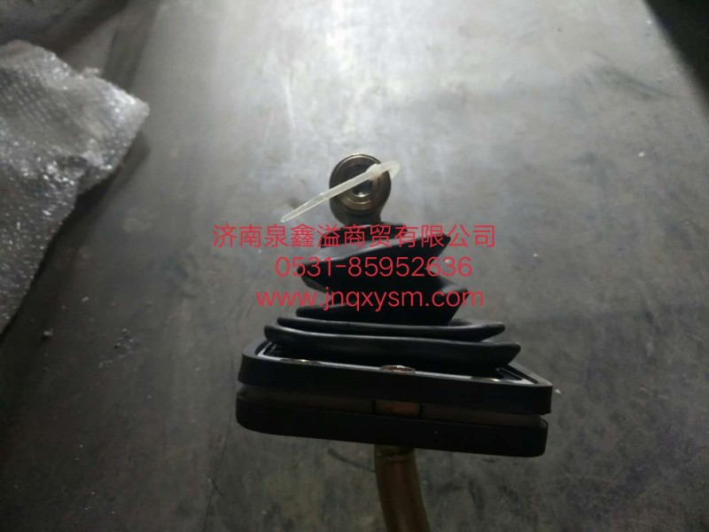 100170300021,換擋操縱器換擋機(jī)構(gòu)總成,濟(jì)南泉鑫溢商貿(mào)有限公司