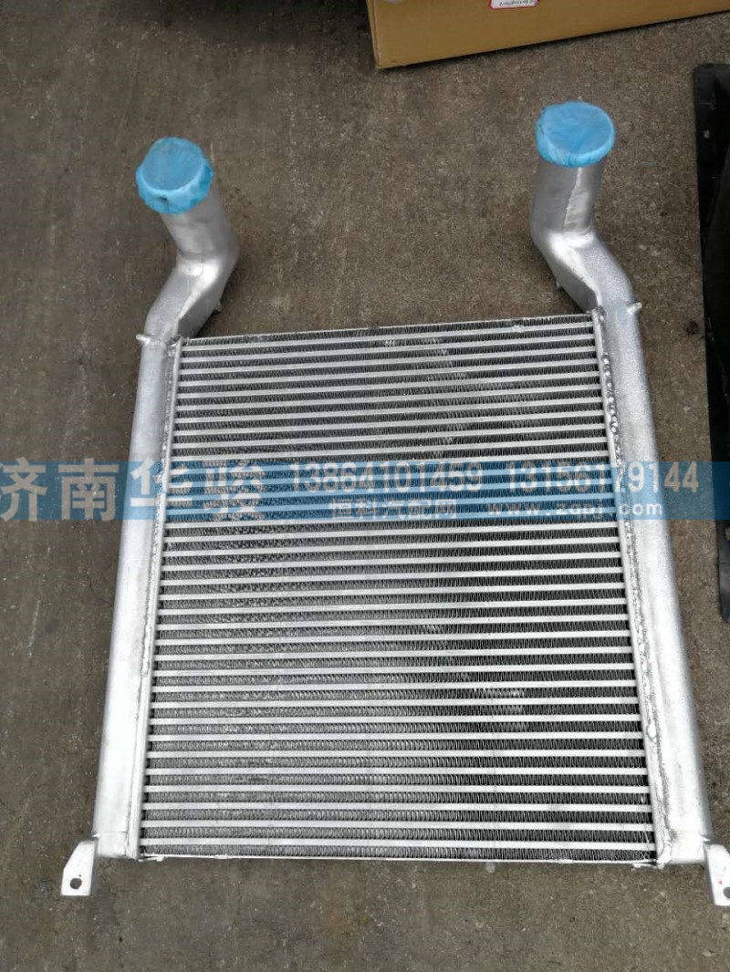 華菱漢馬H6中冷器總成/1119M-010