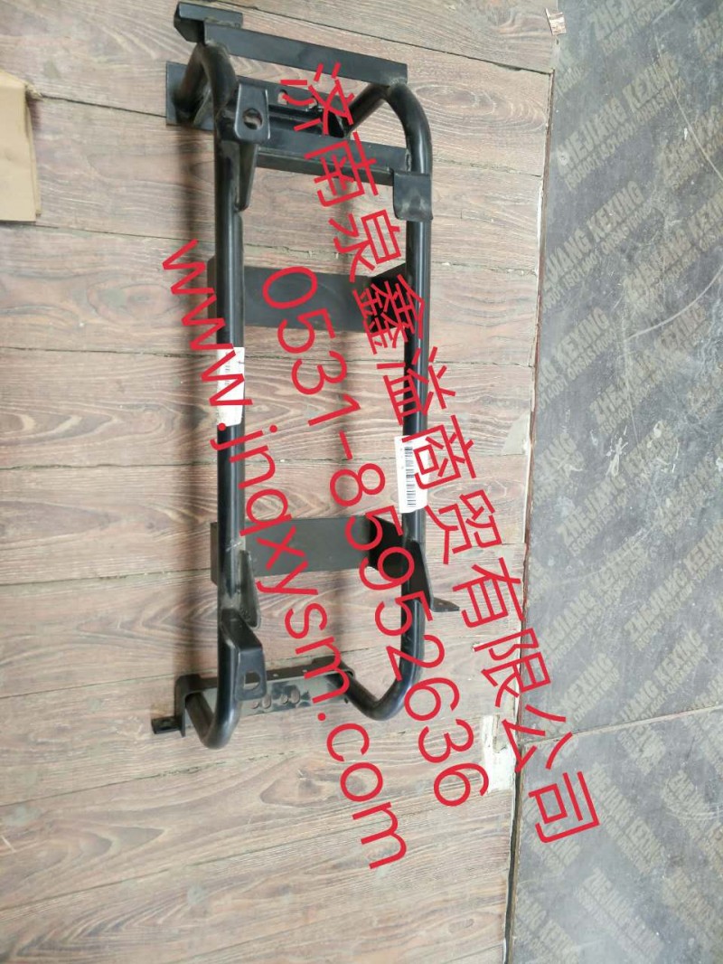 100120500752,添藍罐安裝支架總成,濟南泉鑫溢商貿(mào)有限公司