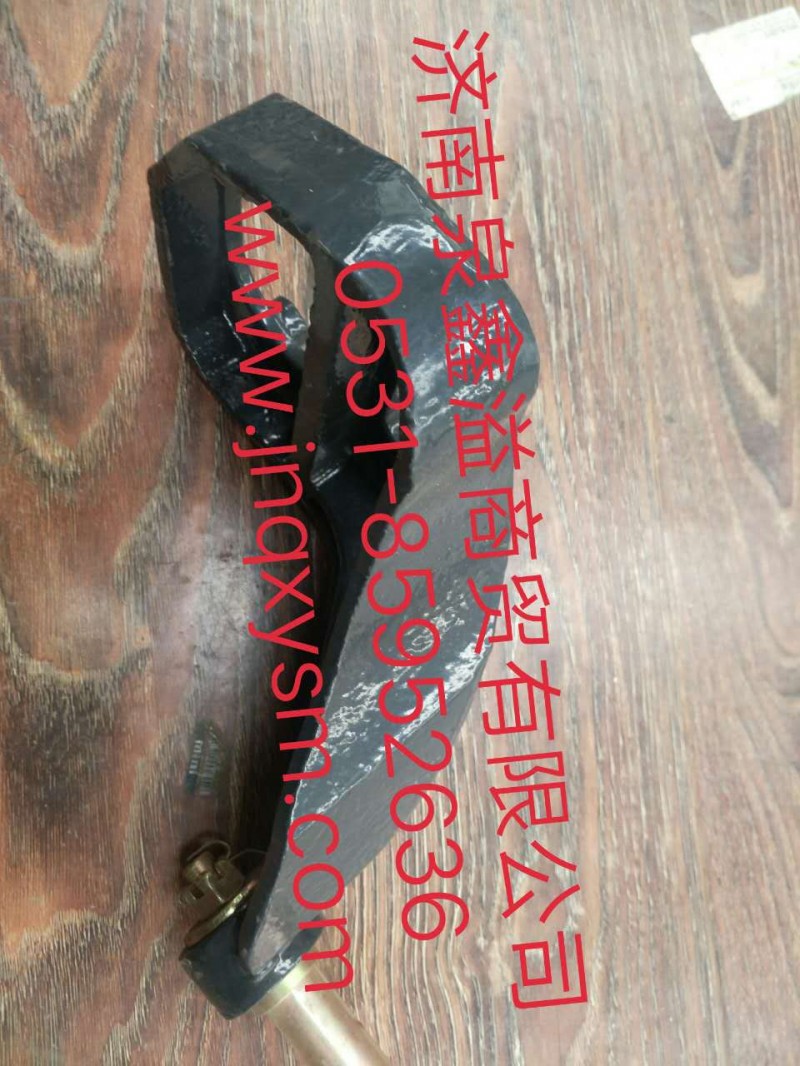 100170300178,換擋擺臂支架總成,濟(jì)南泉鑫溢商貿(mào)有限公司
