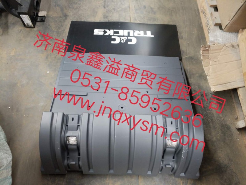 100510300164,右后輪后擋泥板總成,濟南泉鑫溢商貿(mào)有限公司