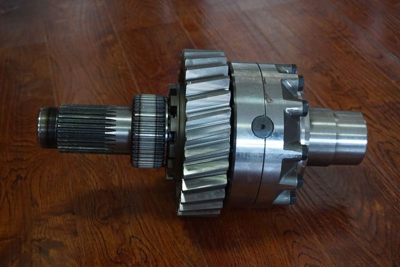 AZ9981320136,軸間差速器總成 Sinotruk HOWO AC16 Truck Spare Parts Differential Assembly,山東弗凱車橋重卡零部件制造有限公司