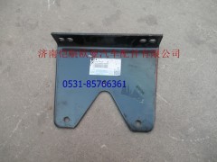 H0220420003A0,傳動軸支撐角板,濟南愷航歐曼汽車配件有限公司