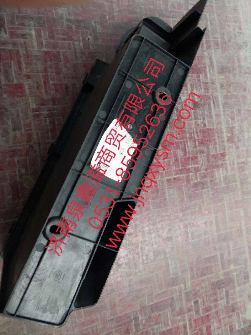 100761100002,臥鋪左側(cè)雜物盒總成,濟南泉鑫溢商貿(mào)有限公司
