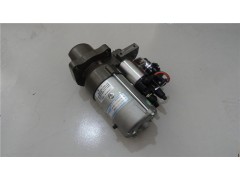 1447911起動機(jī),QDY1318A起動機(jī),濟(jì)南佐佑汽車零部件有限公司