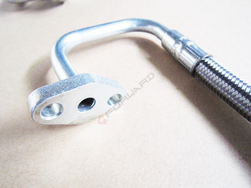 612600113779,Supercharger inlet line,濟(jì)南向前汽車(chē)配件有限公司