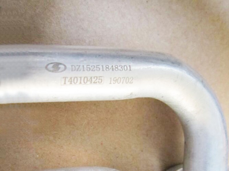 DZ15251848301,Compressor - condenser connection tube,濟(jì)南向前汽車配件有限公司