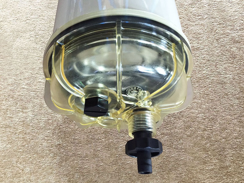 DZ91189550128,油水分離器Oil-water separator,濟(jì)南向前汽車配件有限公司
