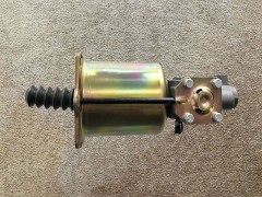 DZ98149230090,離合器分泵，Clutch distributor L3000,濟(jì)南向前汽車配件有限公司