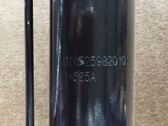 DZ97259820101,翻轉(zhuǎn)油缸X3000，F(xiàn)lip cylinder X3000,濟(jì)南向前汽車配件有限公司