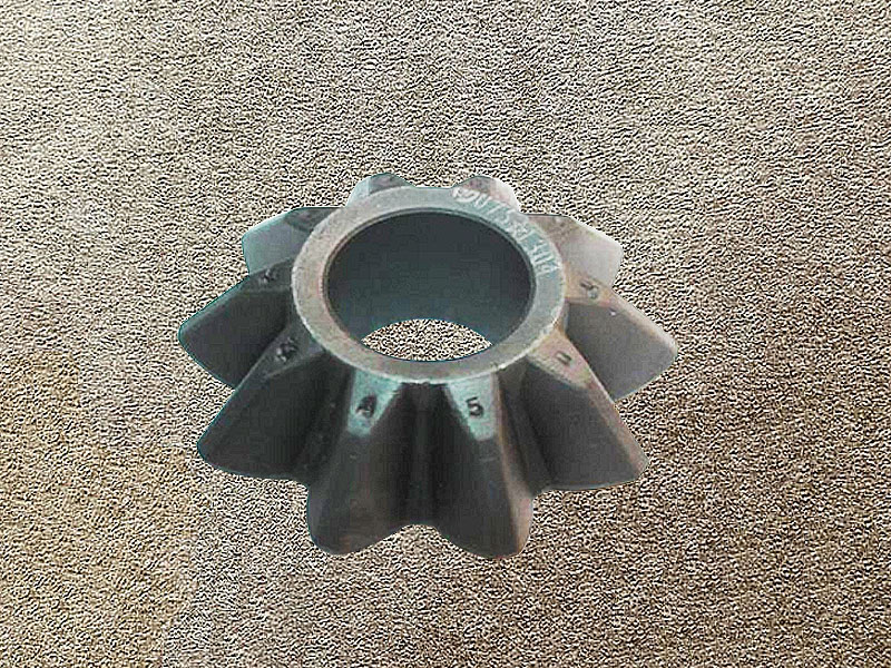 81.35108.0071,Planetary gear,濟(jì)南向前汽車(chē)配件有限公司