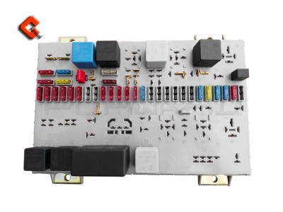 DZ9100586400,Central electrical installation panel,濟南向前汽車配件有限公司