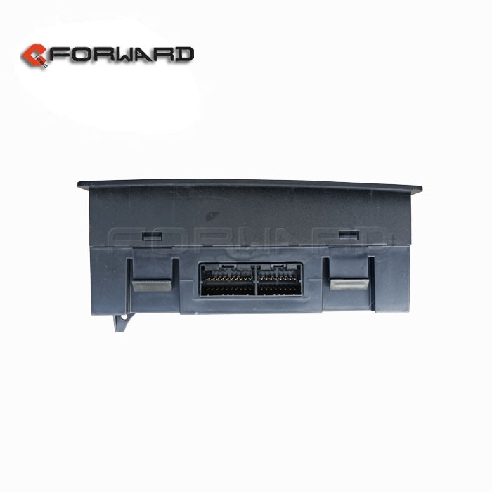 DZ95189582362,Warm risk control panel. - Starboard,濟(jì)南向前汽車(chē)配件有限公司