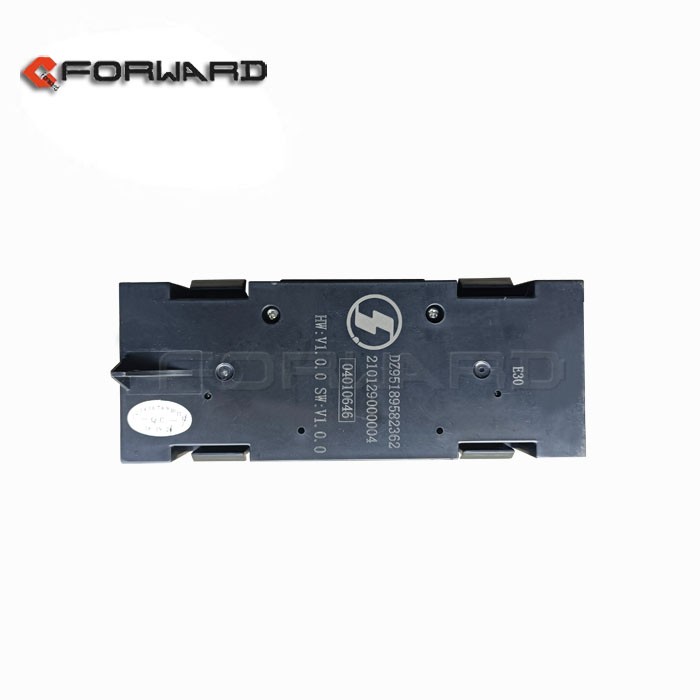 DZ95189582362,Warm risk control panel. - Starboard,濟(jì)南向前汽車(chē)配件有限公司