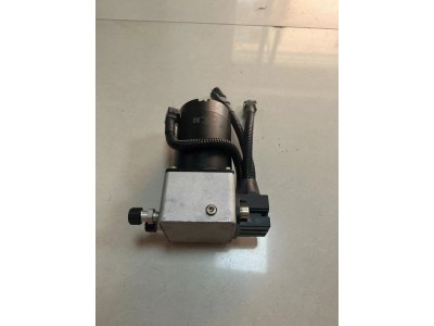YZ972582000009/豪沃TX電機(jī)總成(中間安裝孔/經(jīng)濟(jì)型)