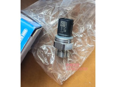 30cp42-01,30cp42-01博杜安發(fā)動(dòng)機(jī)壓力傳感器,濟(jì)南信發(fā)汽車配件有限公司