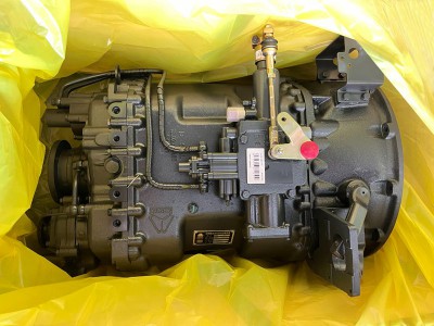 HW19710090612 變速器總成,10-speed transmission,濟(jì)南向前汽車配件有限公司