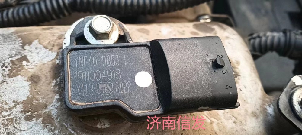YNF40-118531,YNF40-118531云內(nèi)進(jìn)氣壓力傳感器,濟(jì)南信發(fā)汽車配件有限公司
