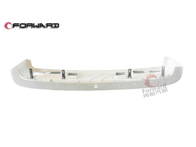 DZ1600240011 帶燈孔的保險杠,Bumper,濟南向前汽車配件有限公司
