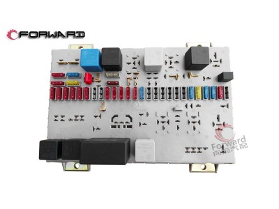 DZ9100586400 中央電器裝置板,Central electrical installation board,濟(jì)南向前汽車配件有限公司