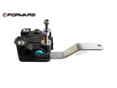 DZ15221440234 新高度閥/右前,New height valve/right front,濟(jì)南向前汽車配件有限公司