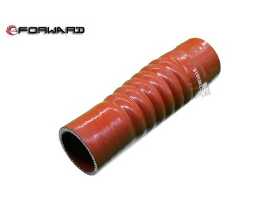 SHACMAN SX2190 動(dòng)力冷卻系統(tǒng) 2190BQC-1303016 散熱器出水軟管