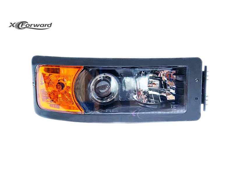 SHACMAN F2000 車身電器系統(tǒng) DZ9100726020  前照燈總成-右/DZ9100726020  前照燈總成-右