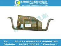az1651330111,豪瀚配件 豪瀚左車門內(nèi)拉手支架WG1651330111,濟南奇昌汽車配件有限公司