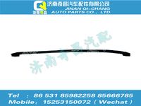 az1651330037,豪瀚配件 豪瀚前門玻璃內(nèi)密封條WG1651330037,濟(jì)南奇昌汽車配件有限公司